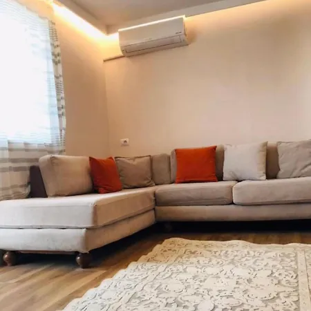 Cozy Appartement Tirana